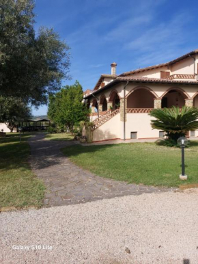 Agriturismo La Verde Rosa Pescia Romana